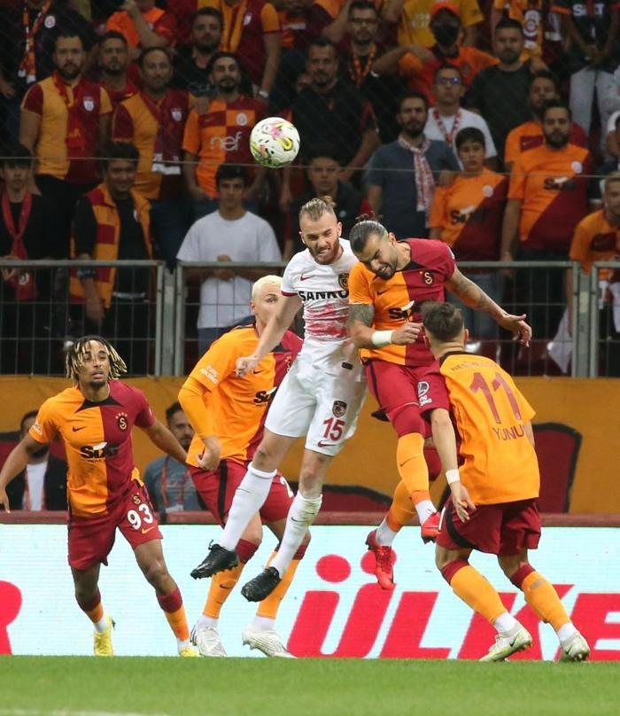 Fanatik yazarları Galatasaray - Gaziantep FK maçını değerlendirdi: