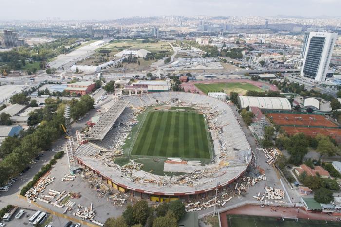 Ankara 19 Mayıs Stadyumundan geriye bu fotoğraflar kaldı