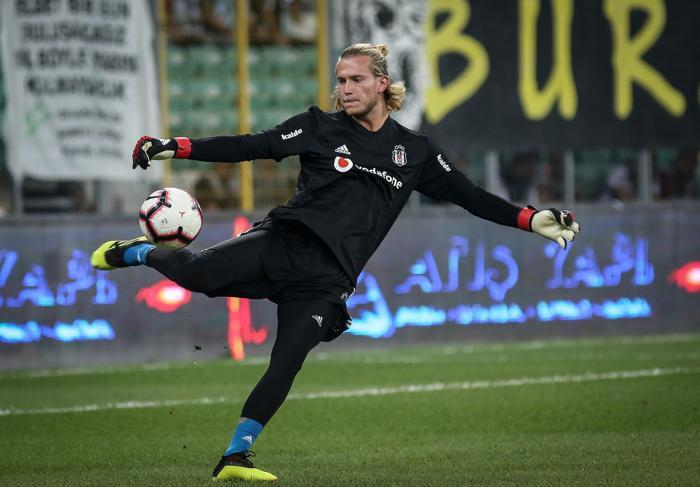 Loris Kariustan Melis Ayça Değirmencioğluna flaş mesaj