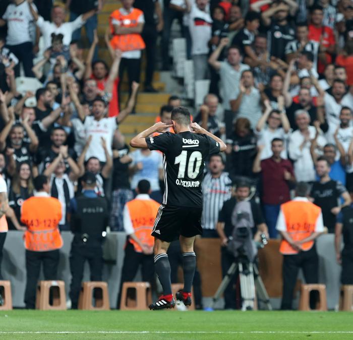 Oğuzhan Özyakuptan olay gol sevinci