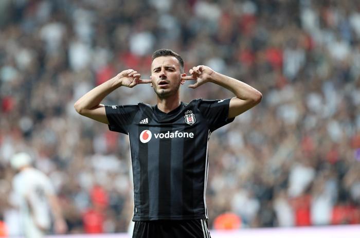 Oğuzhan Özyakuptan olay gol sevinci