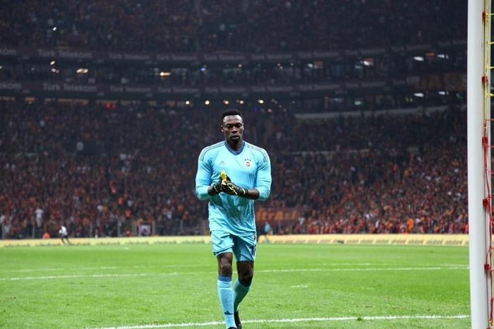 Fenerbahçede Harun Tekin transferi bitti, sırada Nuri Şahin var