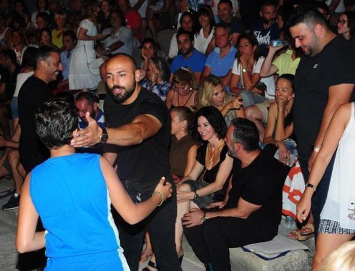 Bize ihanet ettin Cem