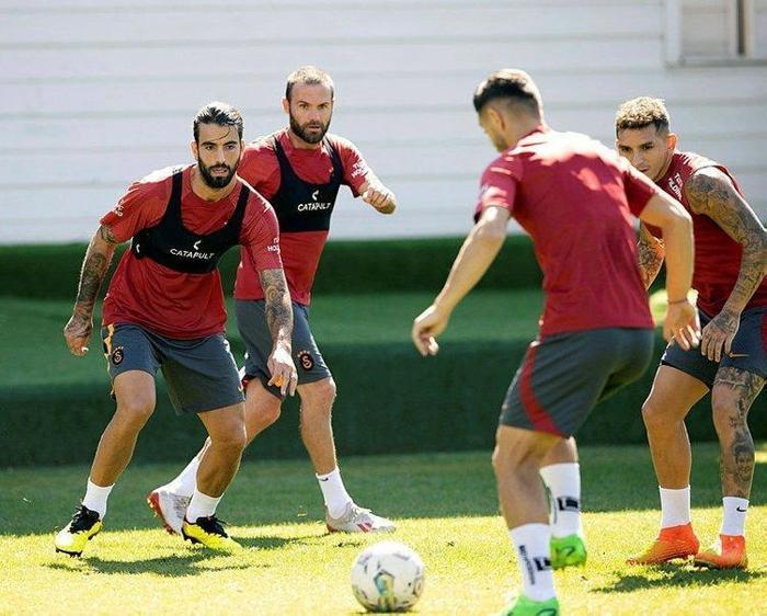 Son dakika Galatasaray transfer haberi Sarı kırmızılılar yaz transfer döneminde bombayı patlatacak