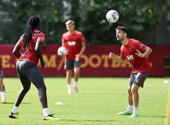 Son dakika Galatasaray transfer haberi Sarı kırmızılılar yaz transfer döneminde bombayı patlatacak
