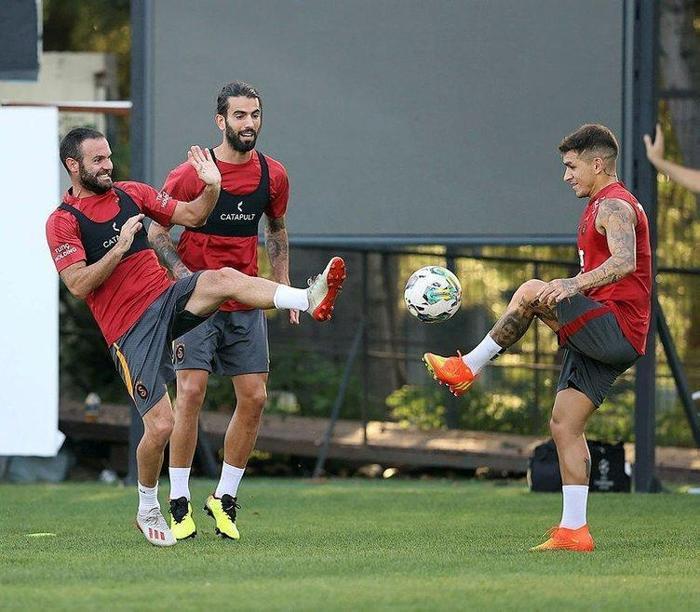 Son dakika Galatasaray haberi Yusuf Demir yerli statüsünde oynayabilecek mi Sarı kırmızılı takımdan hamle geldi