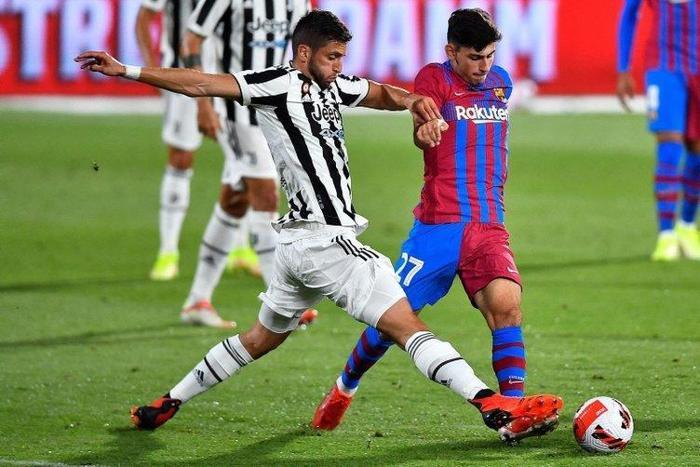 Son dakika Galatasaray haberi Yusuf Demir yerli statüsünde oynayabilecek mi Sarı kırmızılı takımdan hamle geldi