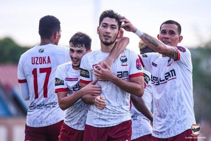 Tek devrede 4 gol 20 yaşındaki Türk golcü Arda Çınkır Filipinler Ligini sallıyor