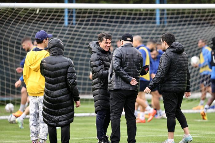 Vincenzo Montella: Türkiyedeki ligi kolay sananlar yanılıyor