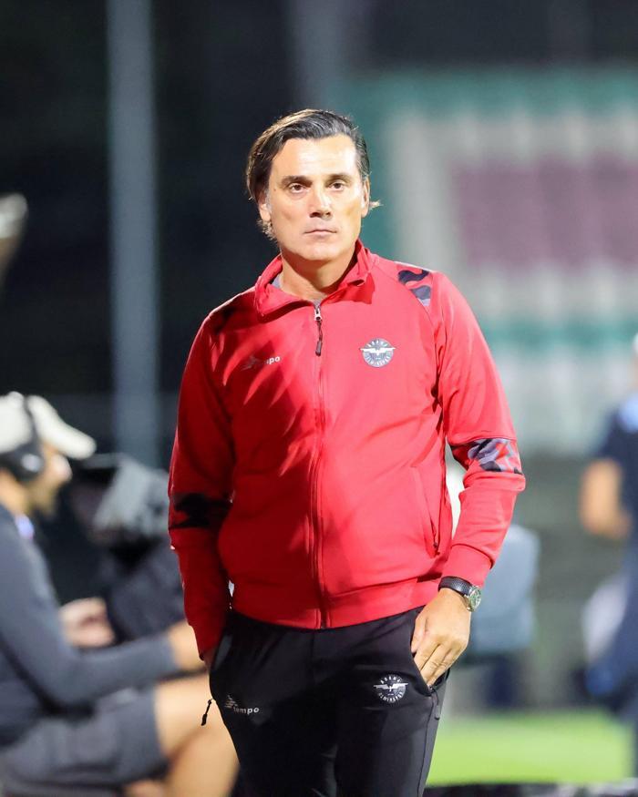 Vincenzo Montella: Türkiyedeki ligi kolay sananlar yanılıyor