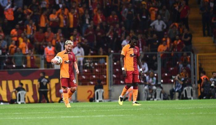 Mertensin sonraki adresini açıkladı