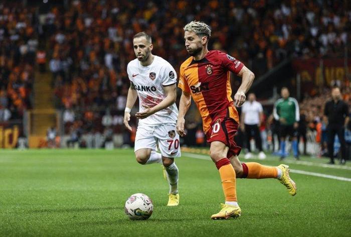 Mertensin sonraki adresini açıkladı