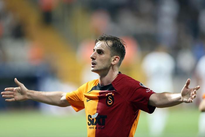 Galatasaray, Yunus Akgünle anlaştı İşte yeni maaşı...