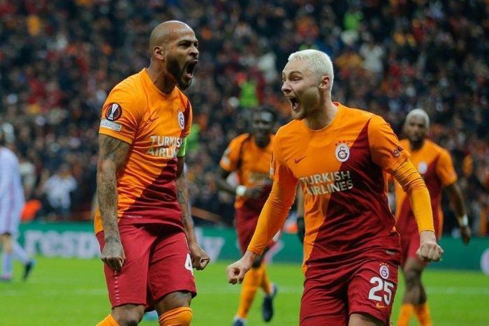 Galatasaraylı yıldız Sevilla yolcusu Marcao referans oldu