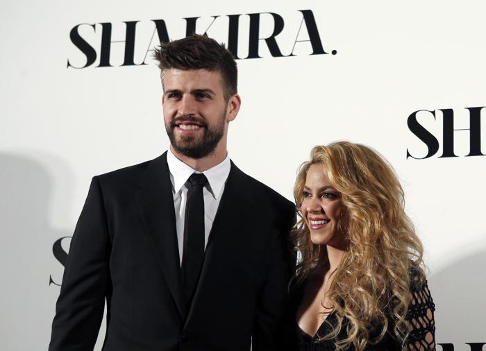 Shakiradan şarkılı gönderme