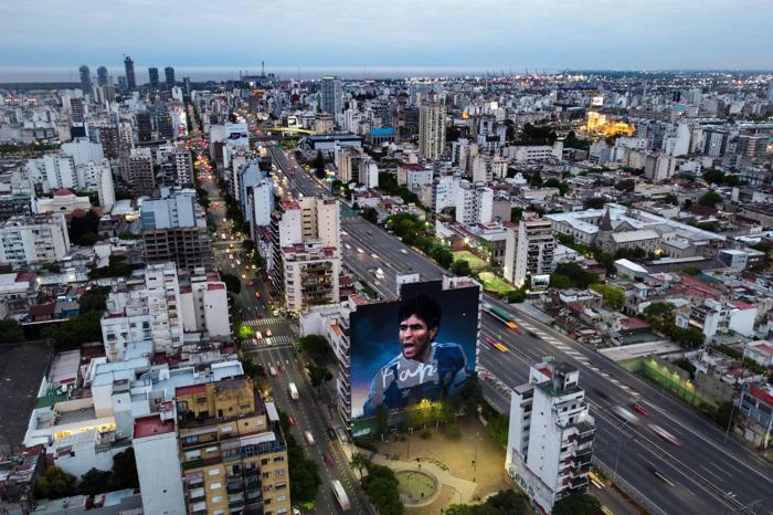 Napolide Maradona için muhteşem kutlama