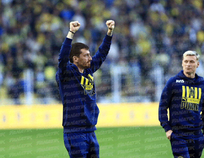 Fenerbahçe-Galatasaray derbisinde güzel görüntüler