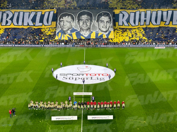 Fenerbahçe-Galatasaray derbisinde güzel görüntüler