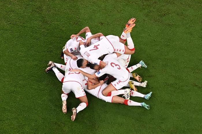 Tunus bu maçta her şeyi yaşadı Önce turu kaptı, sevindi, sonra kaptırdı, yıkıldı İşte o anlar...