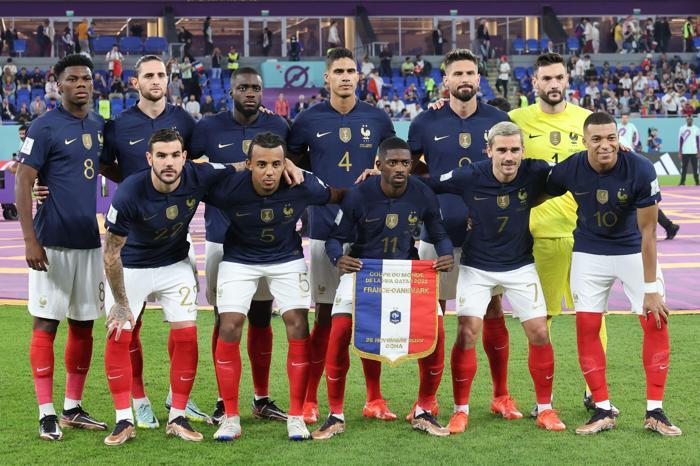 Kylian Mbappe, Fransa-Danimarka maçında şov yaptı Dünya Kupası tarihine geçti