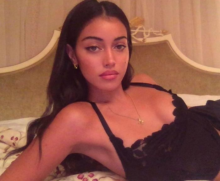 Dele Allinin sevgilisi Cindy Kimberly, Antalyada podyuma çıkacak
