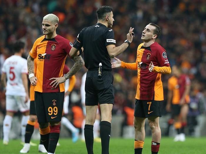 Galatasaray - Antalyaspor maçında gözlerden kaçan tartışma: Kerem Aktürkoğlu - Nuri Şahin