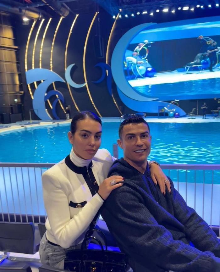 Cristiano Ronaldo ile Georgina Rodriguezin şaşırtan Suudi Arabistan hayatı