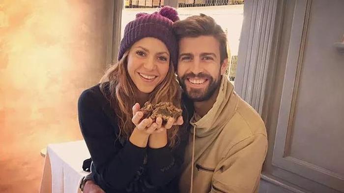 Shakiraya şok Gerard Pique, yeni aşkını paylaştı