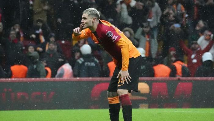 Galatasaray - Trabzonspor maçı sonrası övgü dolu sözler: Hakkıyla lider