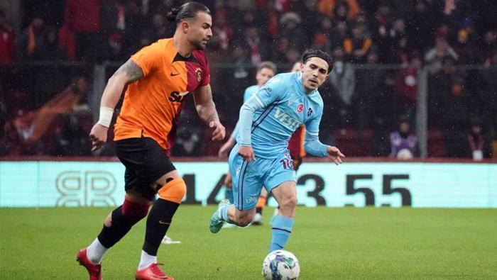 Herkes mücadele ediyor