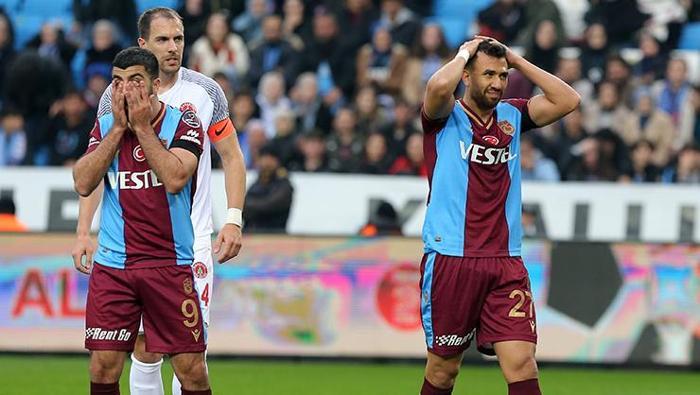 Yazarlar Trabzonspor - Ümraniyespor Maçını Değerlendirdi: Çok Geç ...