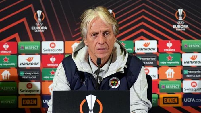 4 AY SONRA YENİDEN AVRUPA SAHNESİNDE