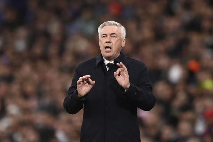 REAL MADRIDİN TRANSFER ISRARI