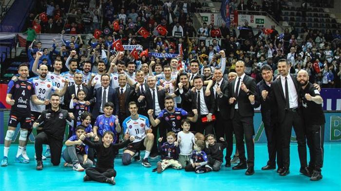 HALKBANK ALTIN SETLE YARI FİNALDE