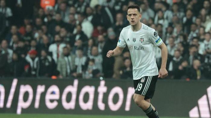 CENK VE HADZIAHMETOVIC ALARMI