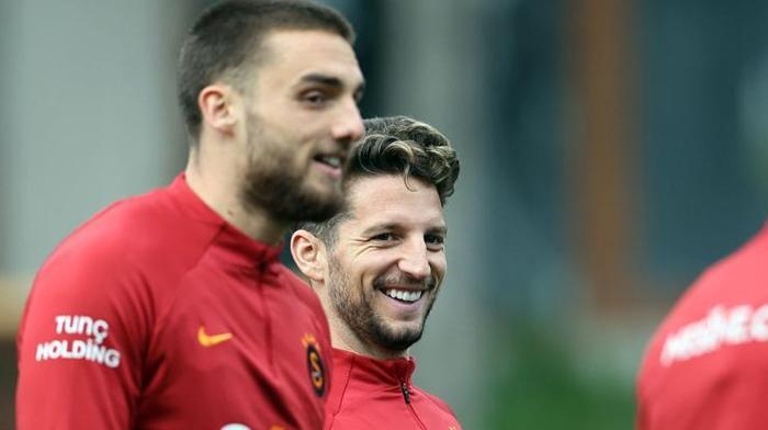 Okan Buruktan Galatasaray - Başakşehir maçına sürpriz 11