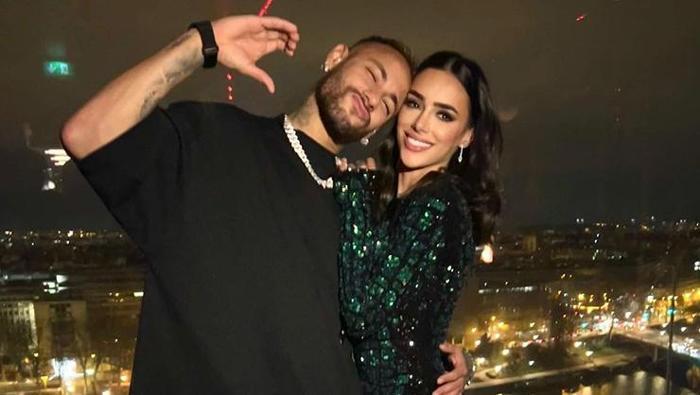 Neymar ve Biancardi müjdeli haberi duyurdu