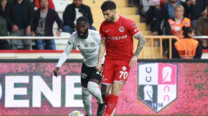 Antalyaspor-Beşiktaş Maçından Kareler