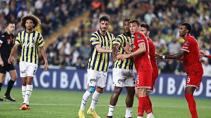 Fenerbahçe-Başakşehir 11leri | Jesusun kritik tercihi