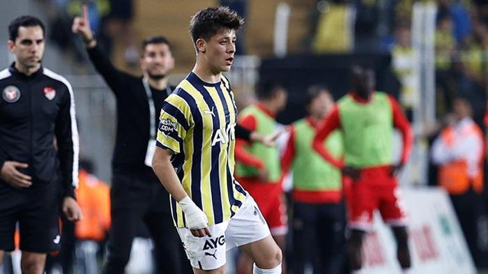 Fenerbahçe-Başakşehir 11leri | Jesusun kritik tercihi