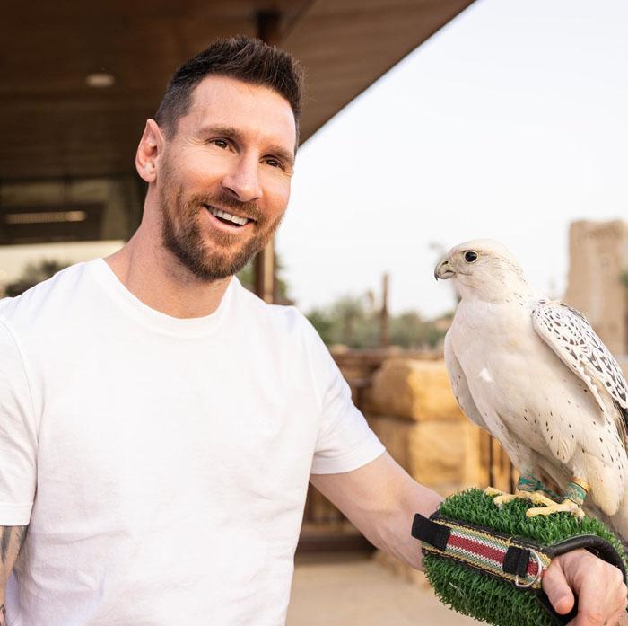 Lionel Messi tatilinden bile para kazanıyor