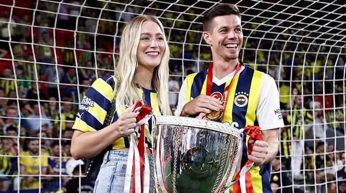 ZAJC KONTRAT BEKLİYOR