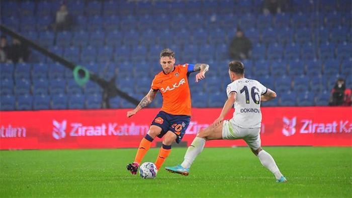 Lucas Biglia (ön libero)