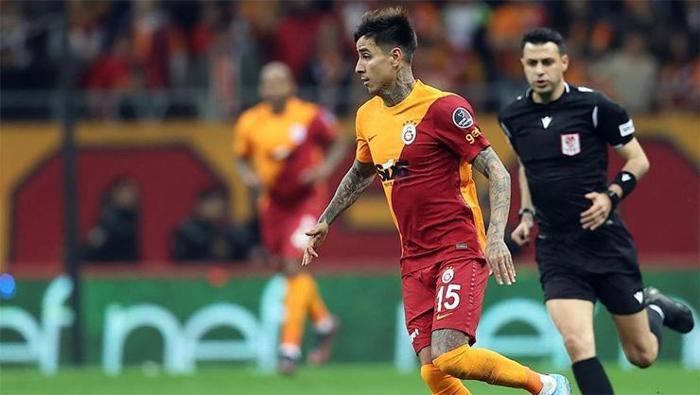 Erick Pulgar (ön libero)