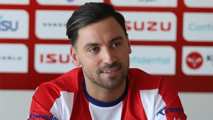 Sinan Gümüş (sağ kanat)