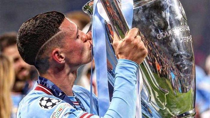 PHIL FODEN | 110 MİLYON EURO