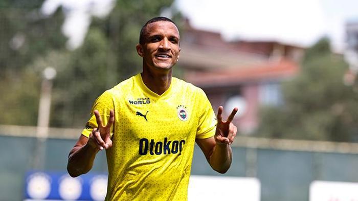 Rodrigo Becao Fenerbahçe ile ilk antrenmanına çıktı