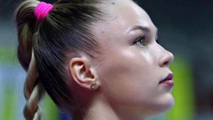 Arina Fedorovtseva yaşadığı talihsizliği anlattı Acil koltuğunda uçuyorum