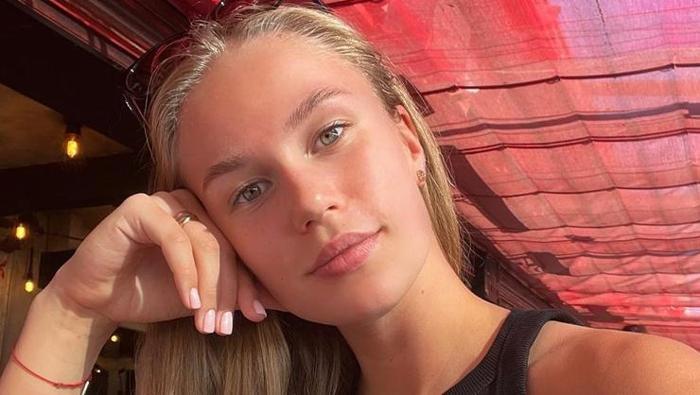 Arina Fedorovtseva yaşadığı talihsizliği anlattı Acil koltuğunda uçuyorum