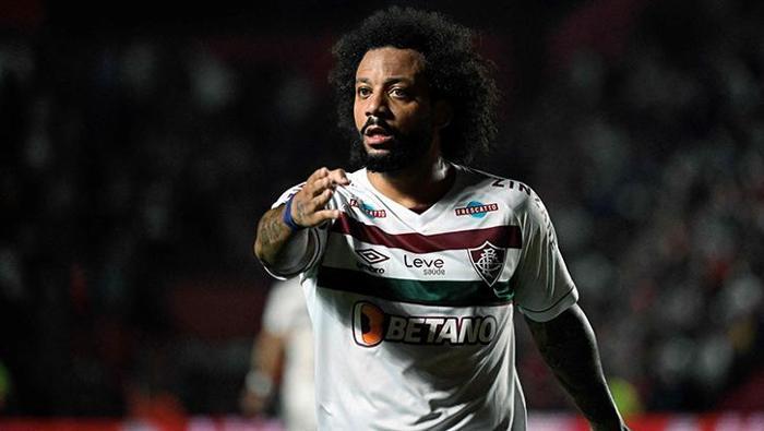 Marcelo, rakibinin ayağını kırdı Gözyaşlarıyla sahayı terk etti